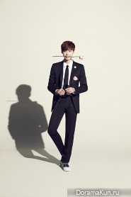 Lee Jong Suk для MVIO S/S 2015 Extra