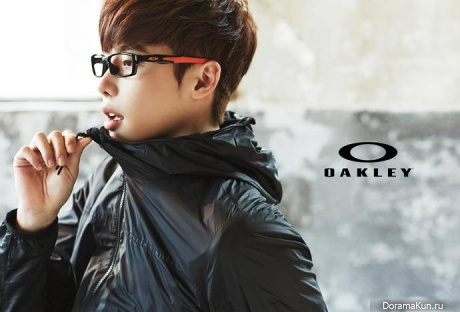 Lee Jong Suk для Oakley 2014 CF