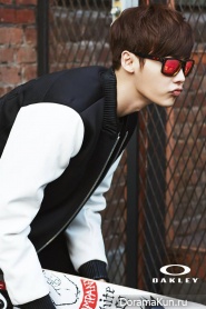 Lee Jong Suk для Oakley 2014 CF