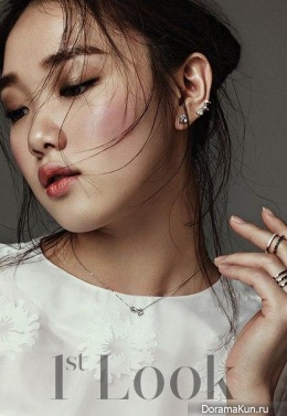 Lee Sung Kyung для First Look Vol.89
