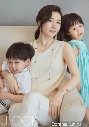 Lee Young Ae для J LOOK May 2015
