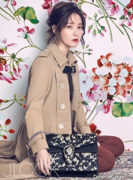 Lee Young Ae для J Look December 2015