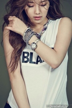 Miss A (Suzy) для Swarovski 2014 CF