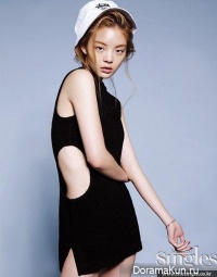 Han Kyung Hyun для Singles July 2015