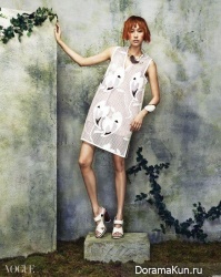 Kim Won Kyung для Vogue October 2015