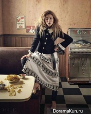 Lee Ho Jung для Vogue August 2015