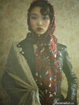 Bae Yoon Young, Song Kyung Ah для Vogue September 2015