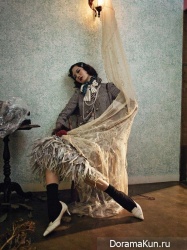 Bae Yoon Young, Song Kyung Ah для Vogue September 2015