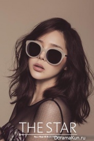 Park Si Yeon для The Star August 2015