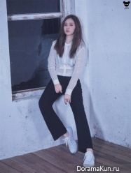 SNSD (Yuri) для Nylon December 2014 Extra