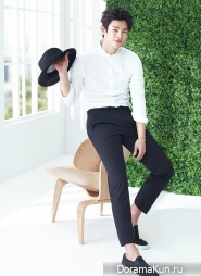 Seo In Guk для VOSTRO S/S 2015