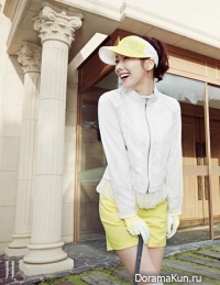 So Yi Hyun, In Gyo Jin для W Korea March 2015 Extra