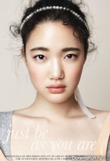 Son Soo Hyun для It Pouch Magazine 2014