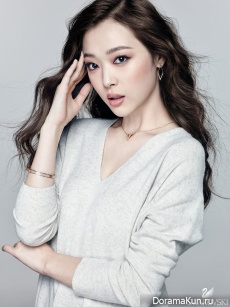 Sulli для Swarovski 2015 CF