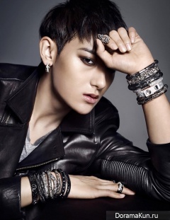 EXO (Xiu Min, Tao), Victoria (f(x)) для Swarovski F/W 2014 CF