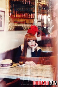 2NE1 для W Korea August 2012