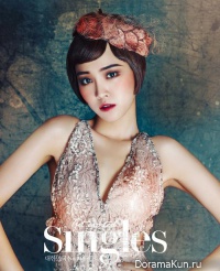 Naeun, Jung Eunji (A Pink) для Singles August 2013