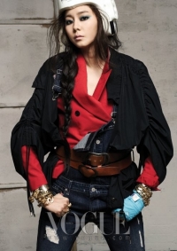 After School's UEE для Vogue Korea March 2010