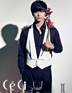 BTOB для CéCi May 2012