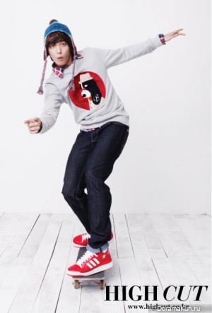 Jung Yong Hwa для High Cut Vol. 19