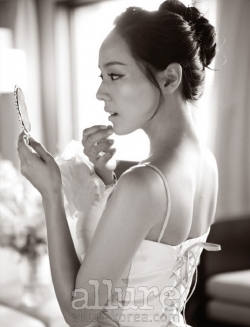 Eugene для Allure Korea August 2011