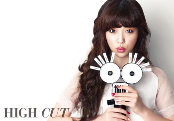 f(x)'s Sulli для High Cut Vol. 75