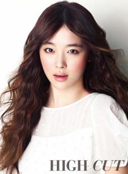 f(x)'s Sulli для High Cut Vol. 75