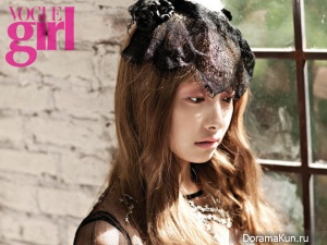 f(x)'s Victoria для Vogue Girl September 2012