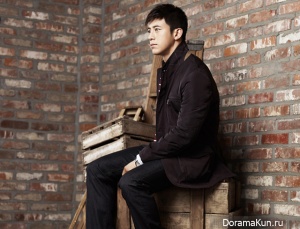 Go Soo для Arnaldo Bassini Fall 2012 Collection