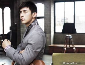 Go Soo для Arnaldo Bassini Fall 2012 Collection