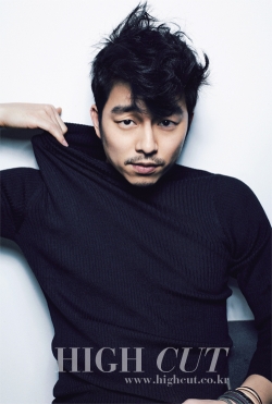 Gong Yoo для High Cut Vol. 42