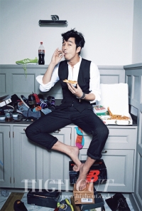 Gong Yoo для High Cut Vol. 42