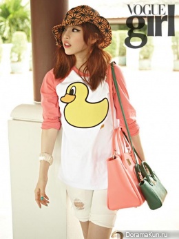 Goo Hara (KARA) для Vogue Girl March 2013