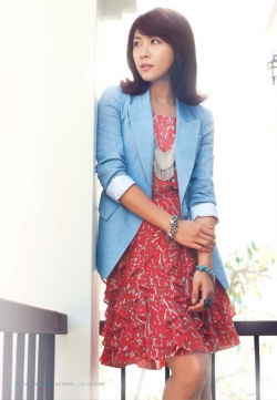 Ha Ji Won для Crocodile Ladies’ 2012 Summer Catalog