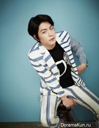 Hong Jong Hyun и др. для W Korea March 2013