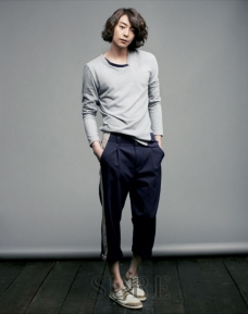 Hyun Woo для SURE Korea March 2012