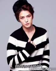 Song Ji Hyo и др. для Movie Week November 2012