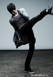 Jang Hyuk для L’Officiel Hommes August 2013 Extra