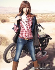 Jo Yoon Hee для SURE Korea October 2013