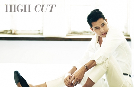 Jung Woo Sung для High Cut Vol. 77