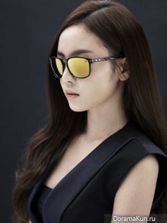 KARA (Goo Hara) для Oakley S/S 2014