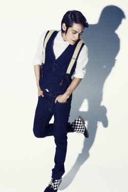 Kim Bum для Men's Uno China June 2012