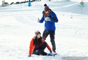Kim Soo Hyun, Suzy для High Cut Vol. 88 Extra 2