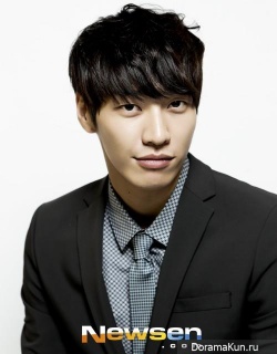 Kim Young Kwang для Newsen Korea 2013