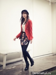 Lee Da Hae для Arnaldo Bassini Fall 2012 Ads