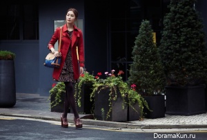 Lee Da Hae для Arnaldo Bassini Fall 2012 Ads