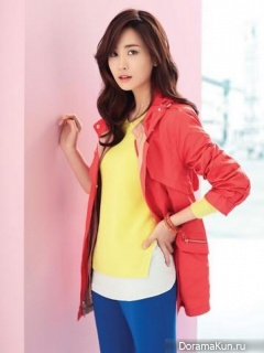 Lee Da Hae для Arnaldo Bassini Spring 2013 Ads