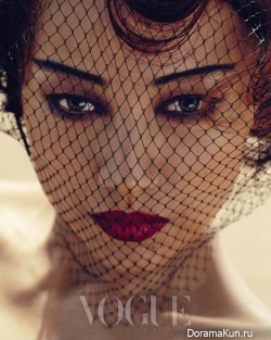 Lee Hyori для Vogue Korea May 2013 Extra