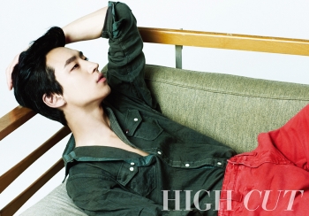 Lee Je Hoon для High Cut Vol. 76