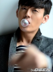 Lee Ji Hoon для OSEN Korea 2013